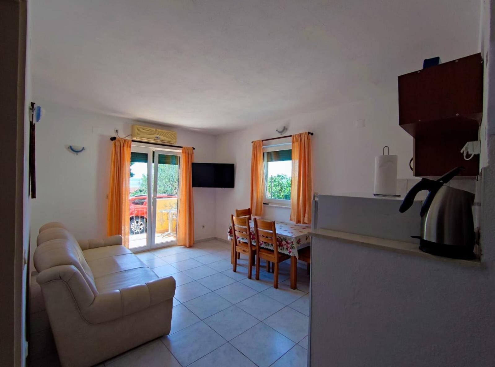 Mia Apartmán