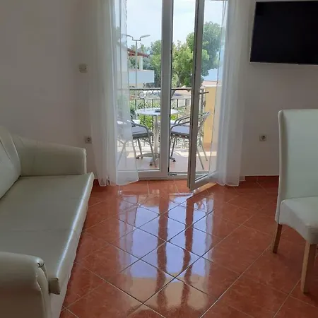 Apartment Mia Trogir Exterior photo