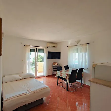 Apartment Mia Trogir Exterior photo